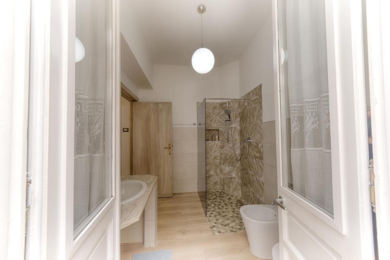 Cozy Guest House Downtown Olbia Extérieur photo