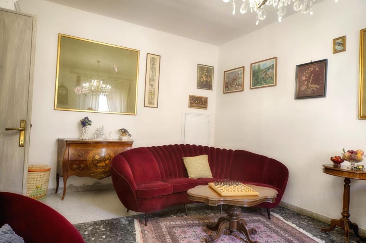 Cozy Guest House Downtown Olbia Extérieur photo