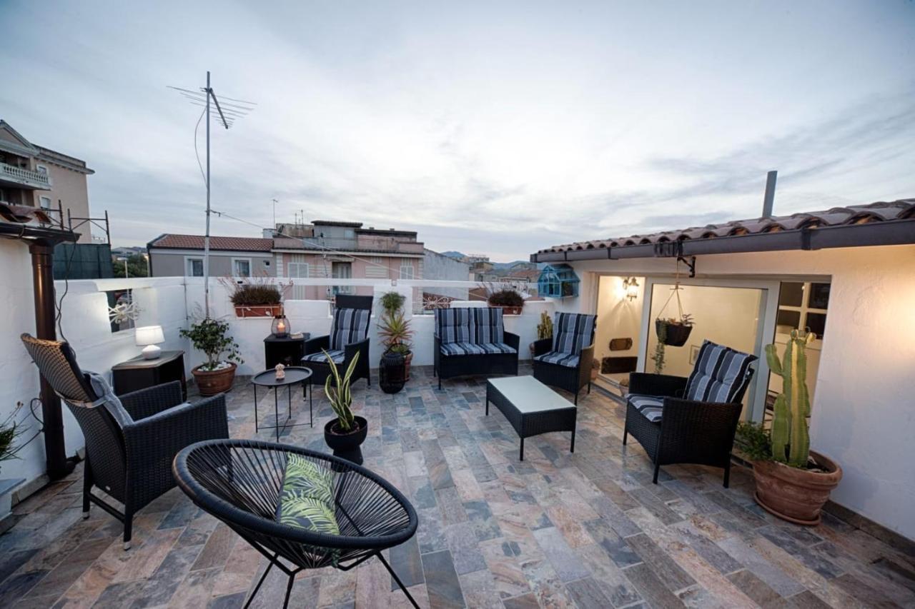 Cozy Guest House Downtown Olbia Extérieur photo