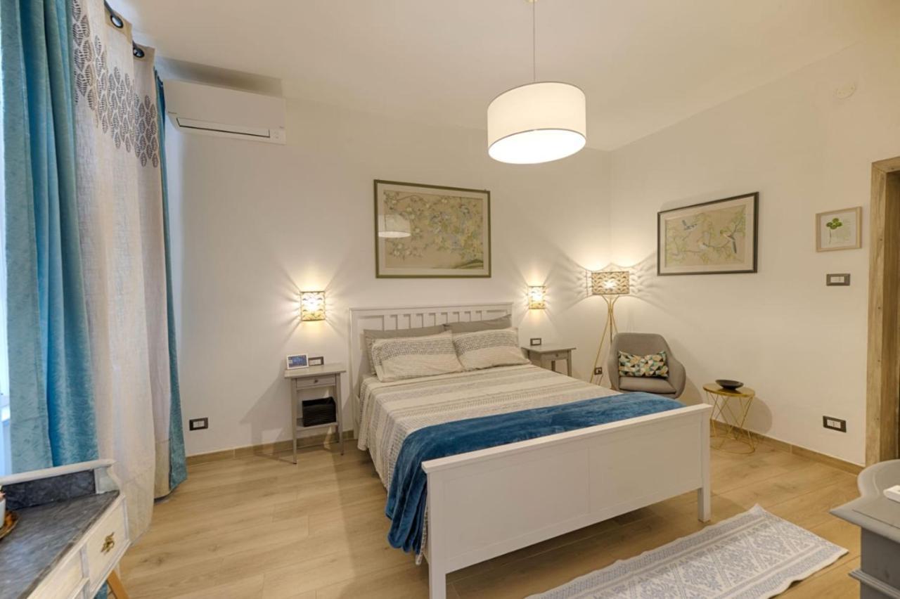 Cozy Guest House Downtown Olbia Extérieur photo