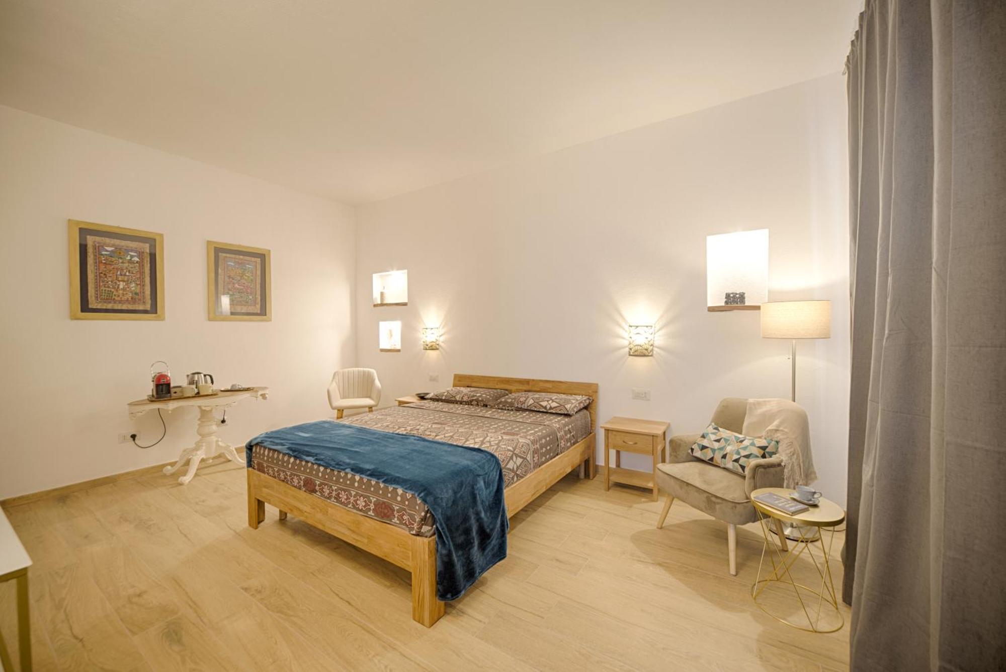 Cozy Guest House Downtown Olbia Extérieur photo